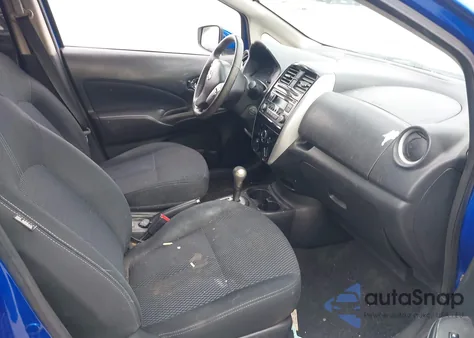 2015 Nissan Versa Note S (Sr)/S Plus/Sl/Sr/Sv z USA, uszkodzony, nr VIN 3N1CE2CP2FL366558